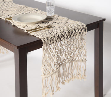 Macrame Table runner-Chateaux ME
